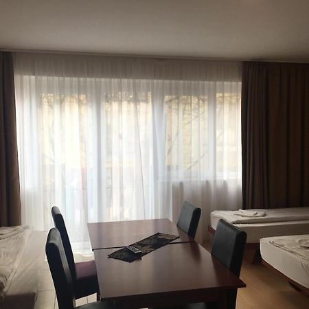Mosoly Szallashely Szeged Esterno foto