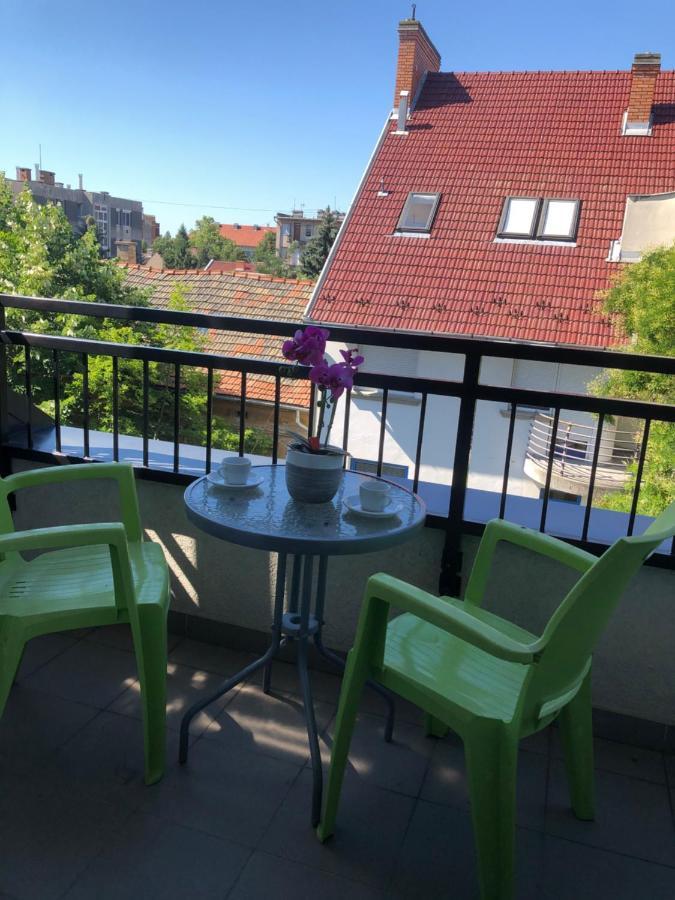 Mosoly Szallashely Szeged Esterno foto